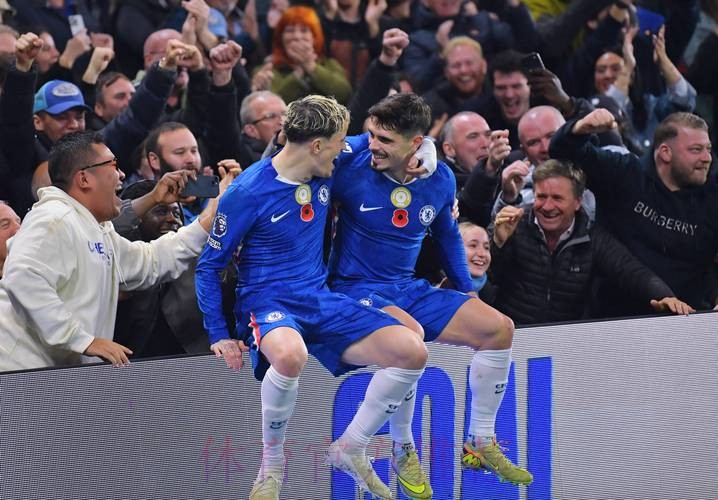 切尔西铁卫助攻双响,法国客场3-1逆转鱼腩,世预赛圆满收官 切尔西铁卫助攻双响,法国客场3-1逆转鱼腩,世预赛圆满收官